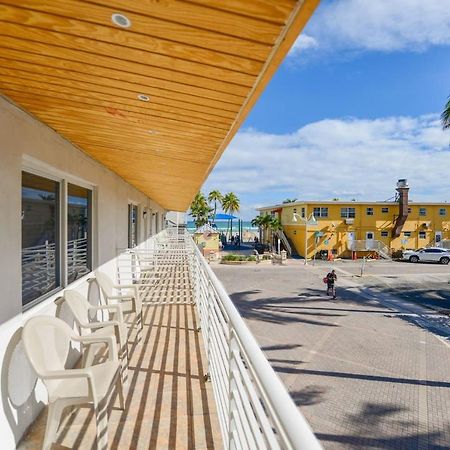 Fantastic 1 Bedroom With Pool Steps From The Beach #43 Hollywood Dış mekan fotoğraf