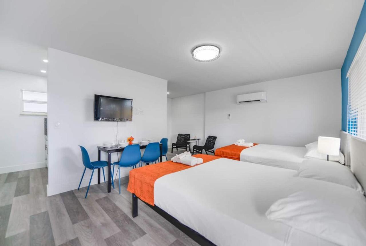 Fantastic 1 Bedroom With Pool Steps From The Beach #43 Hollywood Dış mekan fotoğraf